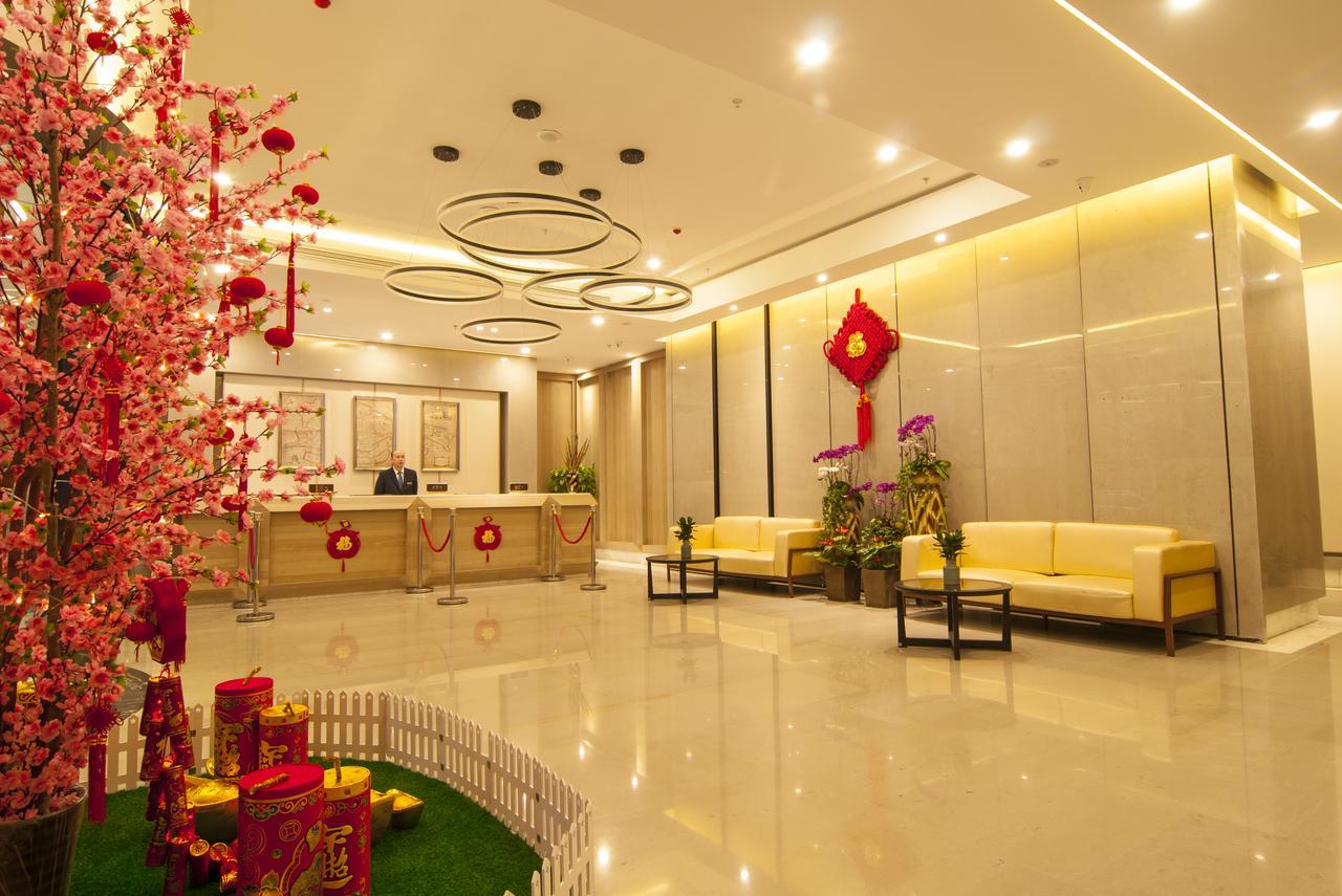 Home Plus Suite Hotel And Apartment Wuhan Exterior foto