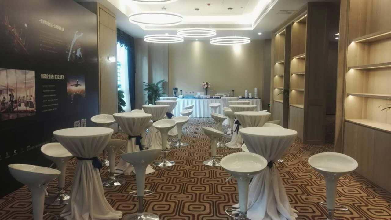 Home Plus Suite Hotel And Apartment Wuhan Exterior foto